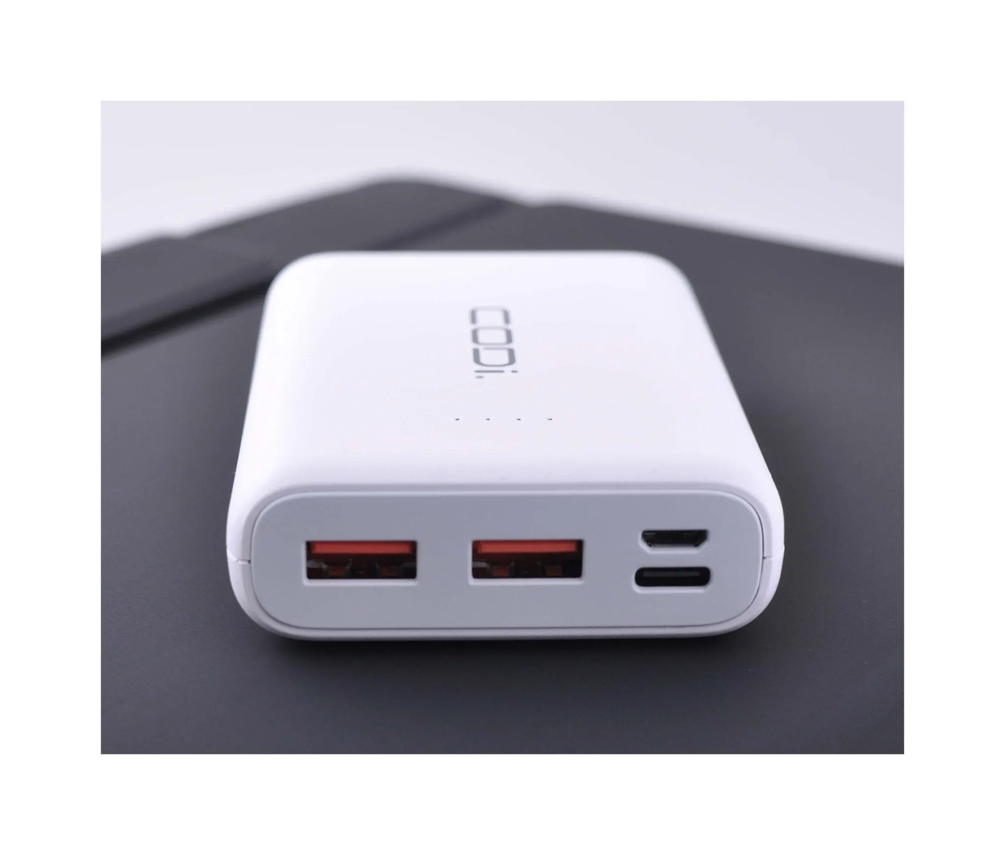 10,000mAh Quick Charge Powerbank w/ USB-C, USB-A (x2), Micro-USB*