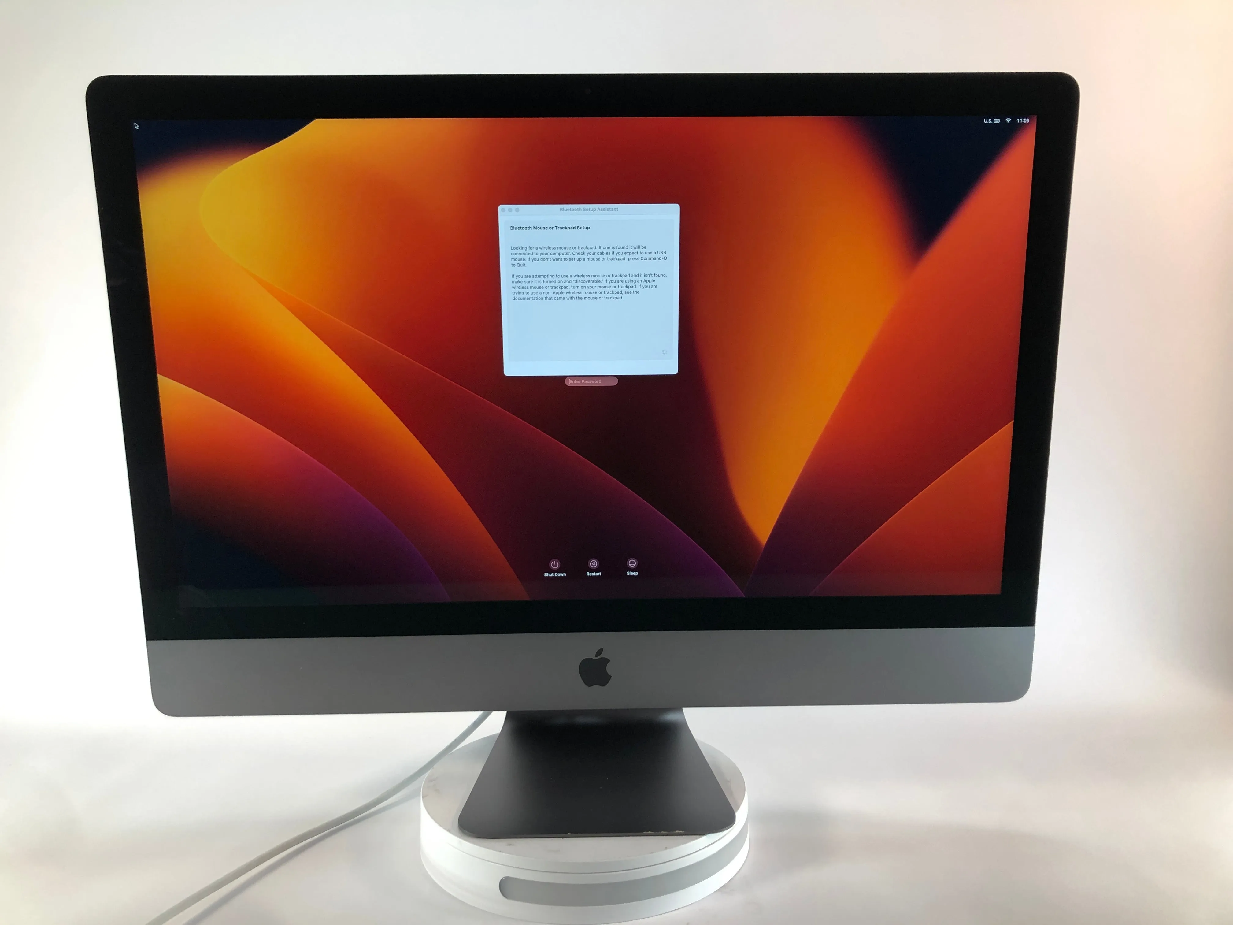 2017 Apple iMac Pro 27" 5K AIO 8-Core 3.2GHz Intel Xeon W-2140B 2TB SSD 32GB RAM macOS Sequoia Vega 56