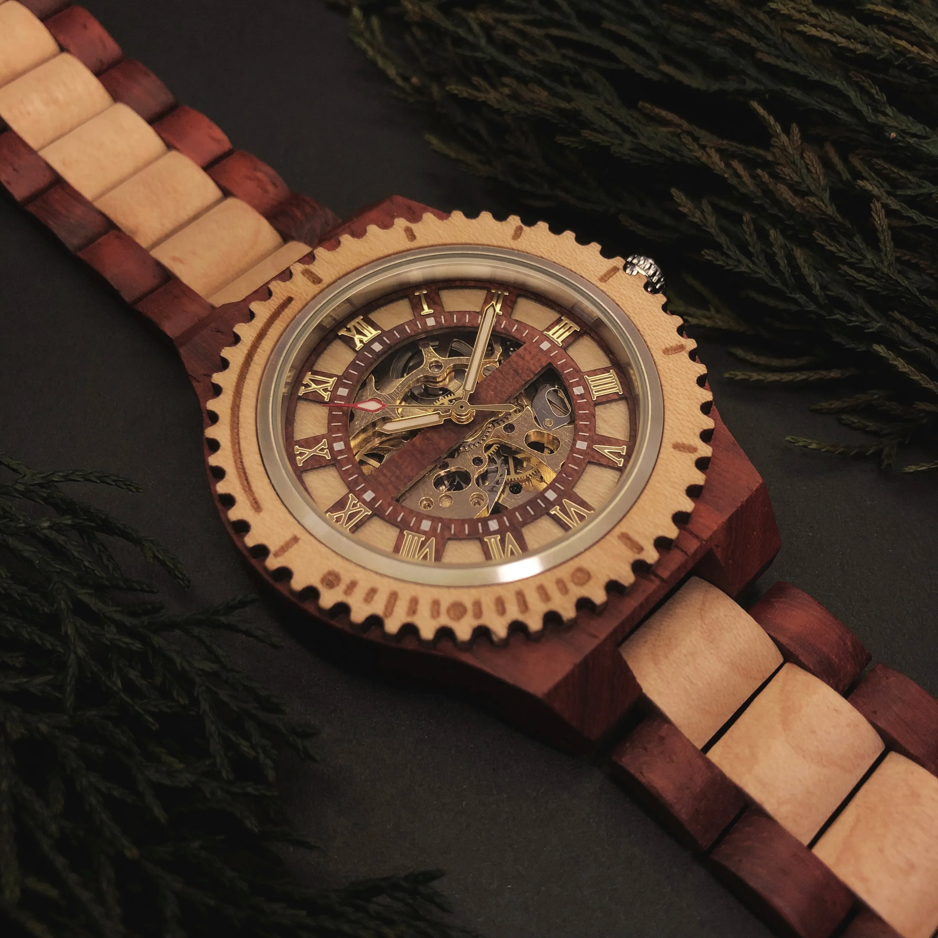 Cardiff - Red Sandalwood & Maple Hollow Face Mechanical Watch