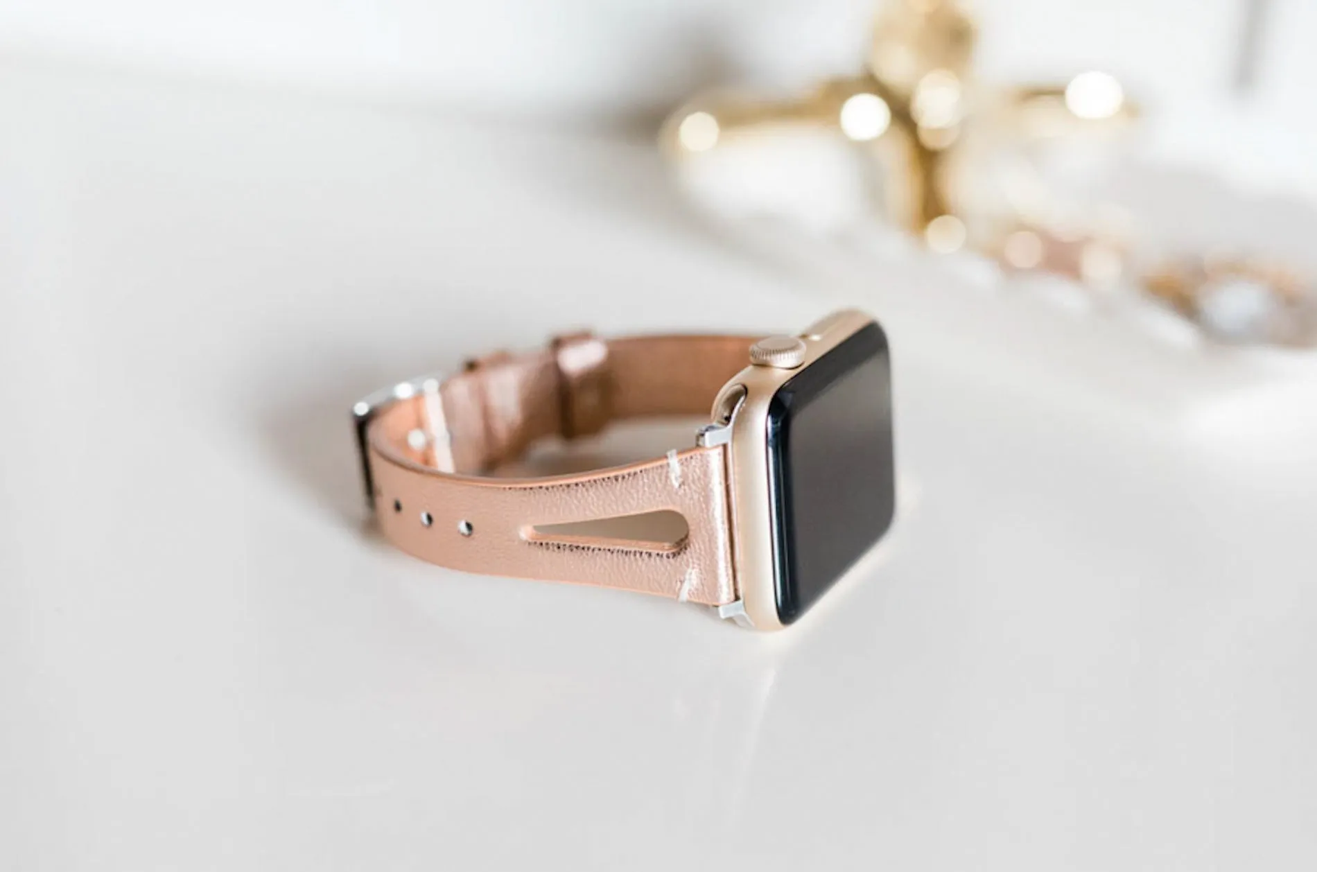 Lola Leather Apple Band