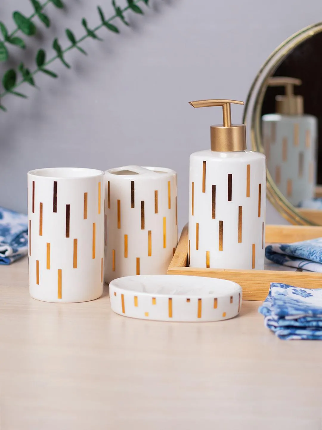 Off White Ceramic Bathroom Set Of 4 - Straight Lines, Bath Accessories