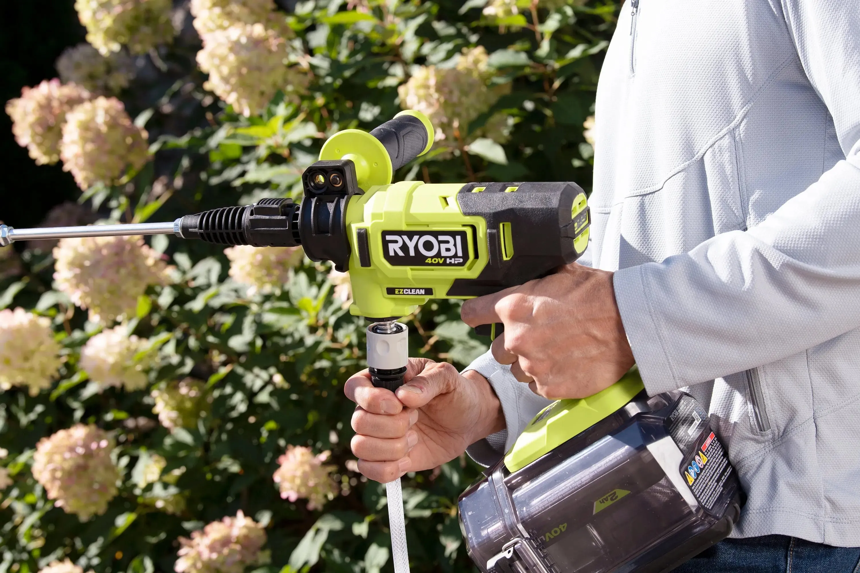 Open Box -  RYOBI 40-Volt HP Brushless EZClean 600 PSI 0.7 GPM Cold Water Power Cleaner with 2.0 Ah Battery and Charger