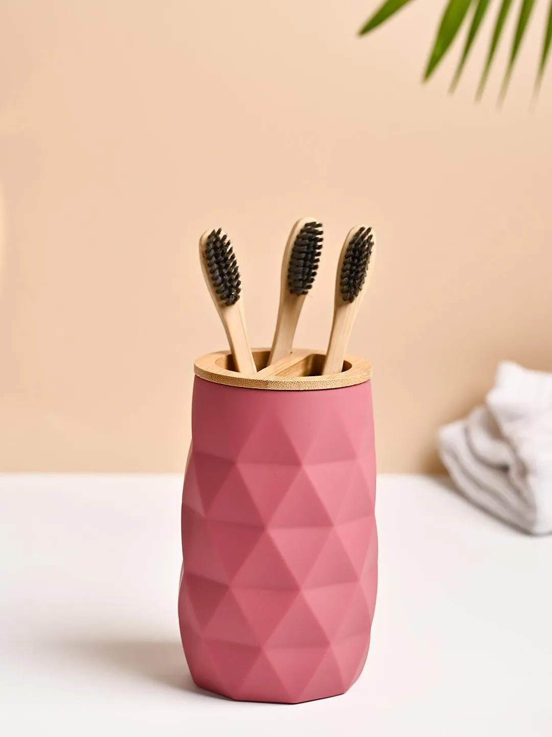 VON CASA Pink Toothbrush Holder